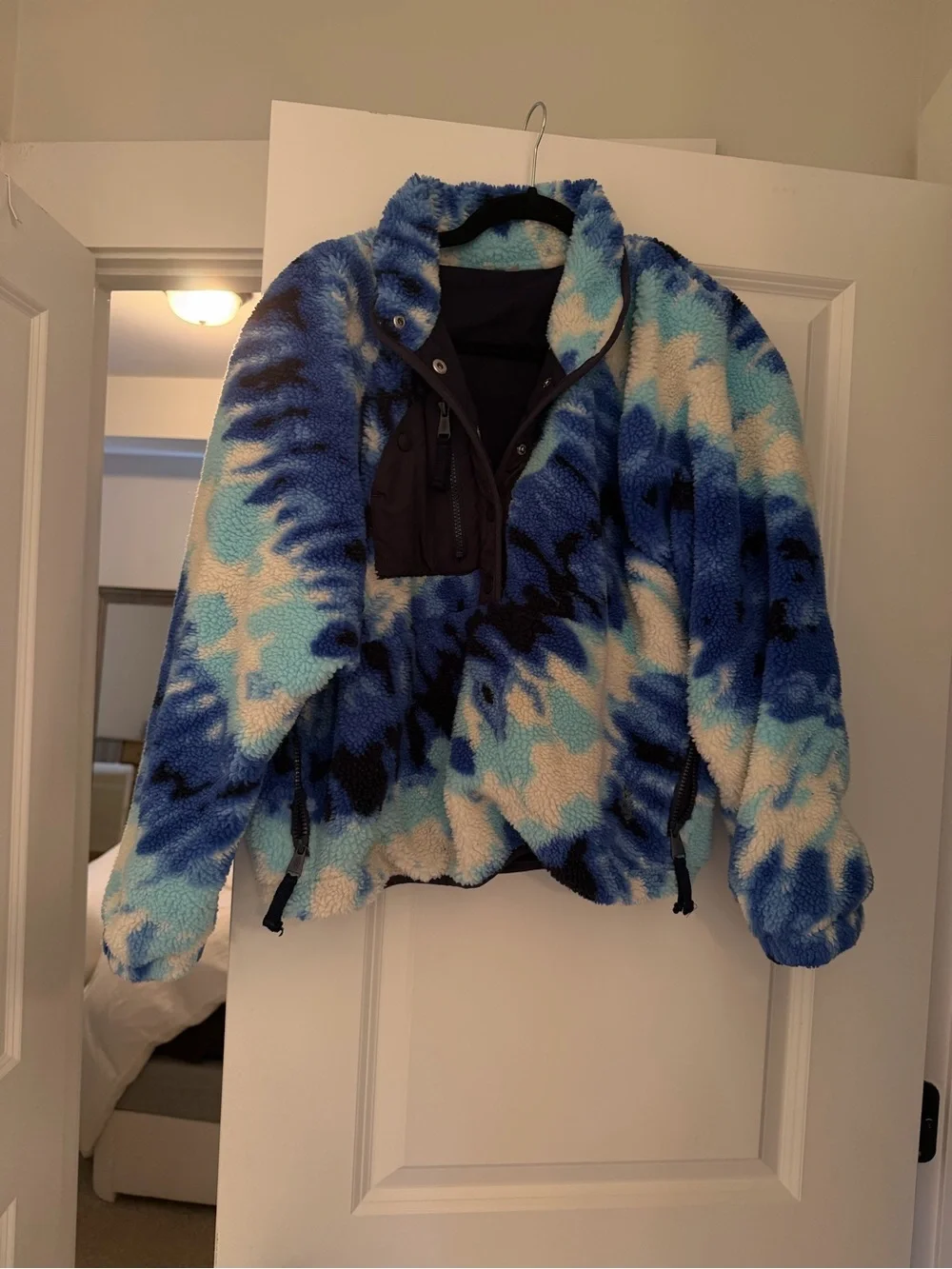 Tie-Dye Sherpa Pullover Jacket - Blue hit the slopes rocky ridge mountain high